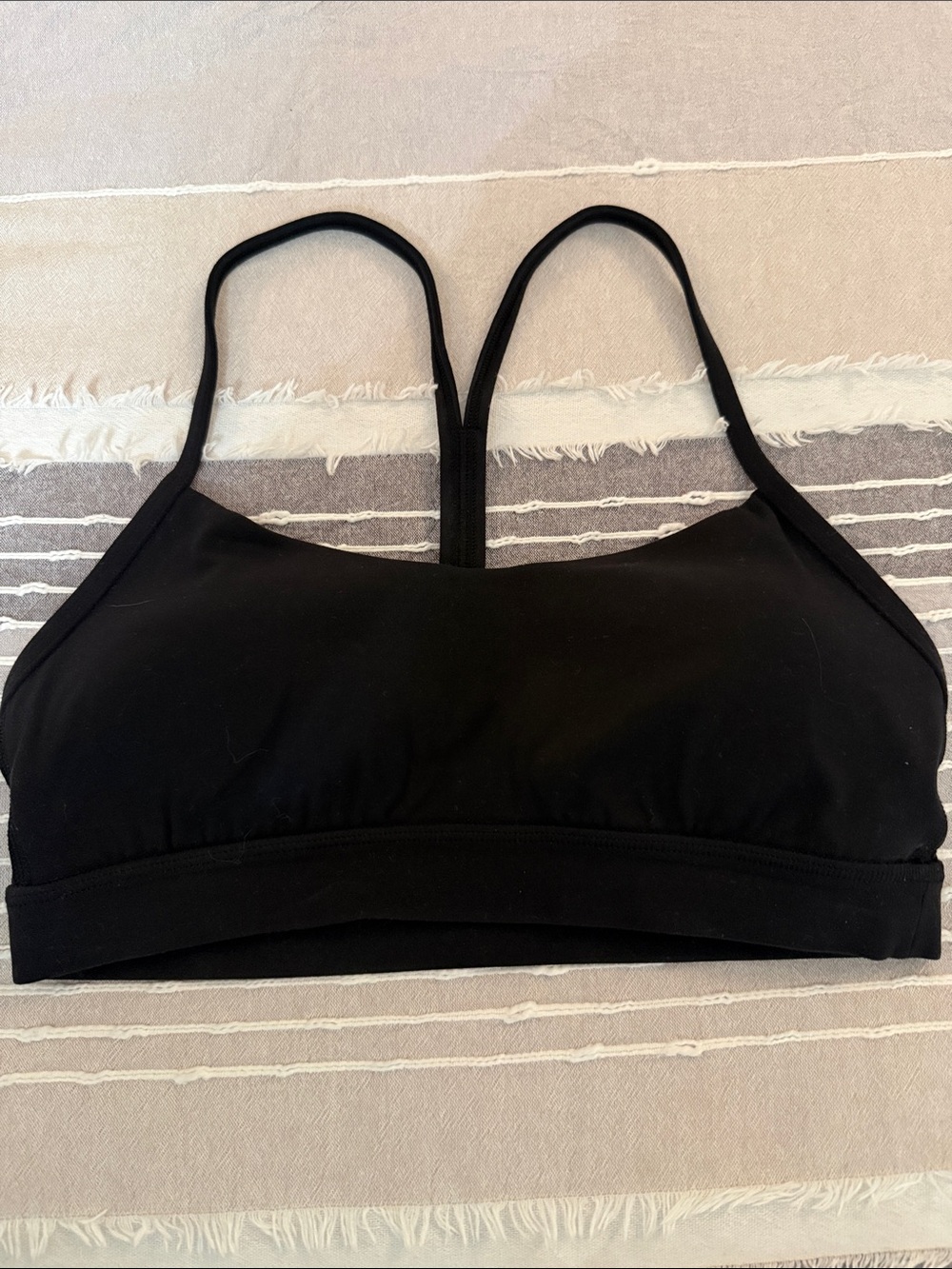 Black Women's Lululemon sports bra